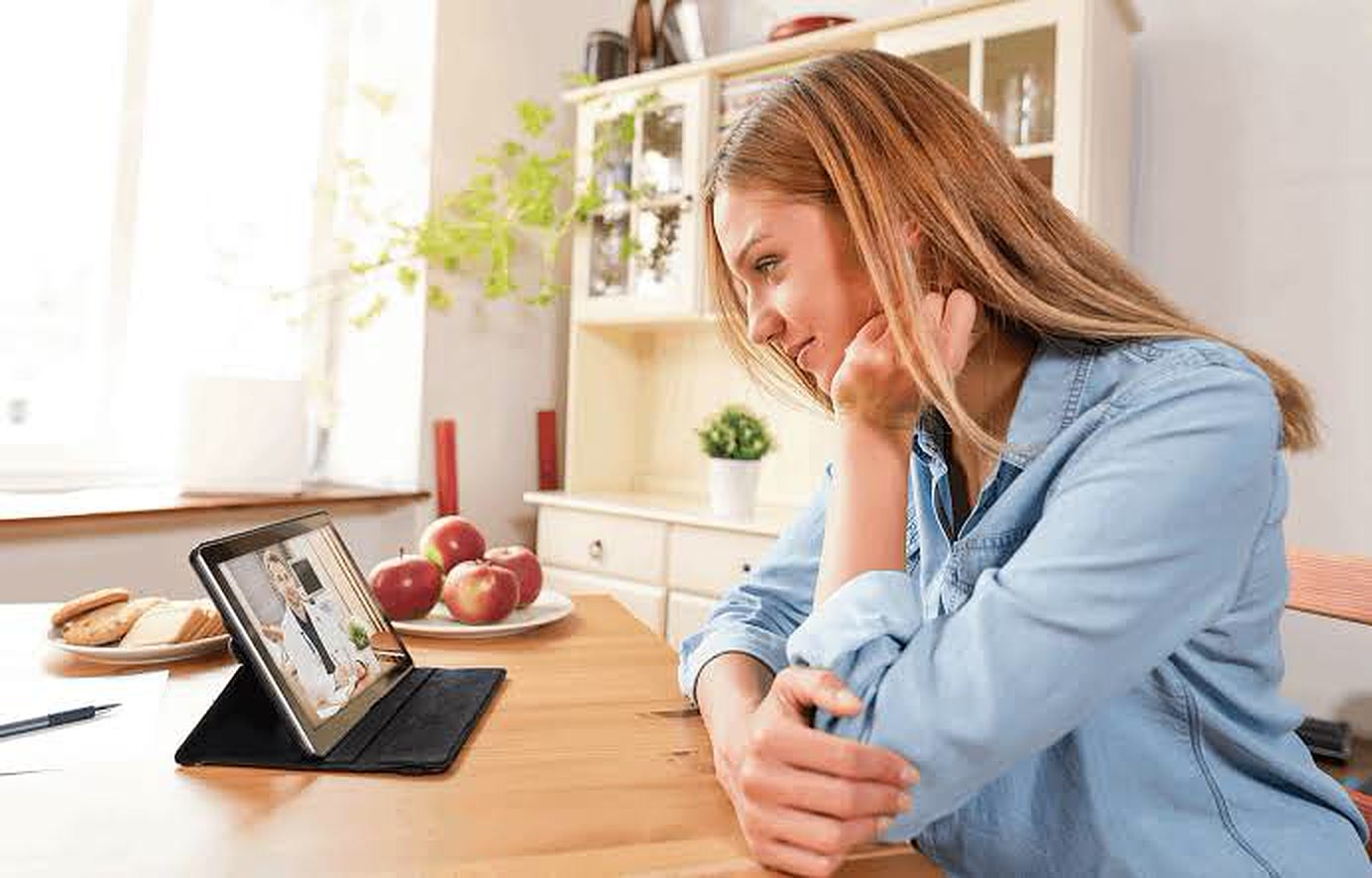 Patient meeting with a Revival provider by secure video from home